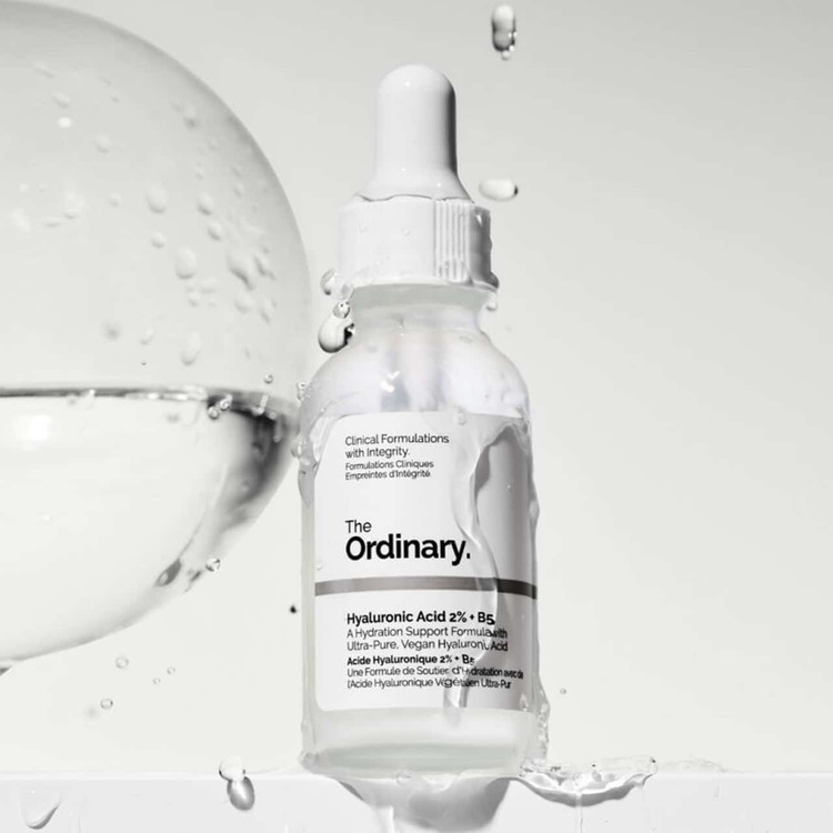 سرم آبرسان هیالورونیک اسید اوردینری حجم 30 میل (اصل) ا The Ordinary Hyaluronic Acid 2% + B5